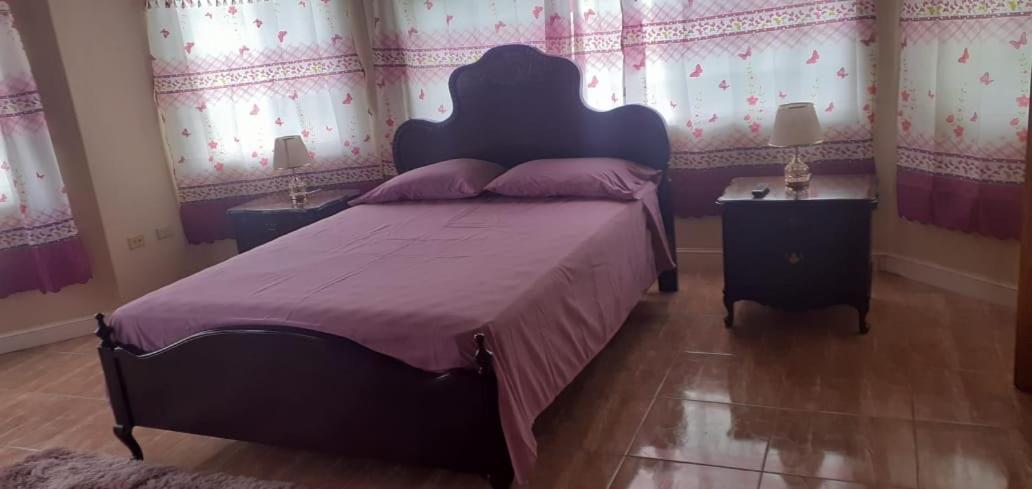 Pearlieron Place Runaway Bay Ngoại thất bức ảnh